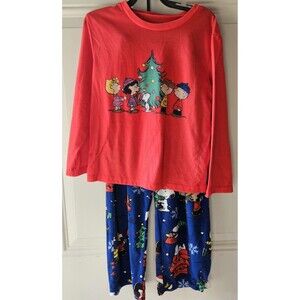 Peanuts Christmas 2 Piece Pajamas Set - Family - Kids Boys Girls size 6 - NEW